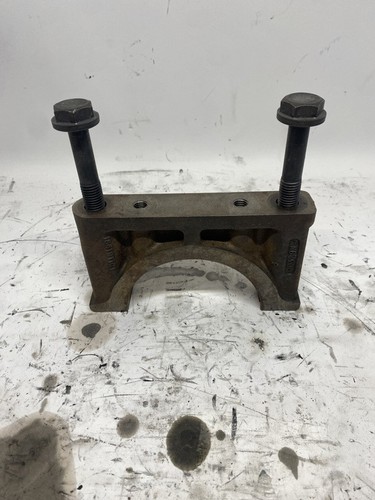 International DT466 Engine Main Cap 1841911c1 (549-10099)