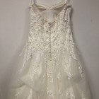 Foto 23 di 24