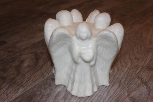Vintage 3-Sided 3 Angels Shaped Christmas Candle White. 6" x 6". VGVC! - Picture 4 of 6