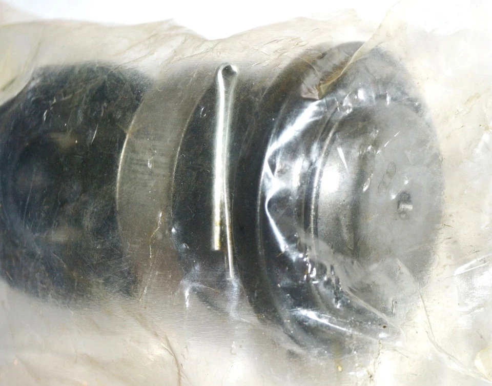 RÓTULA INFERIOR CHEVROLET C20 C30 P20 P30 R20 R30 R2500 R3500 GMC 3/4 toneladas 2x2 Foto 2 de 2