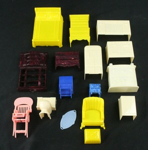 Vintage Marx Plastic Dollhouse 