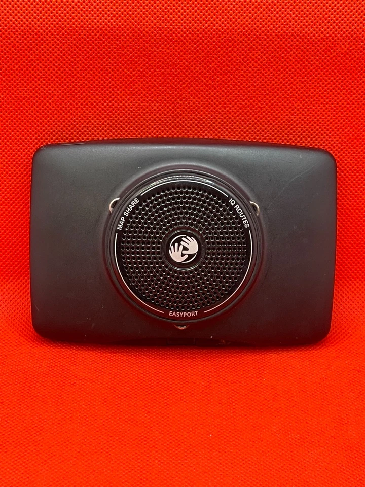 Tom Tom XL IQ Routes Edition - Image 2 of 4