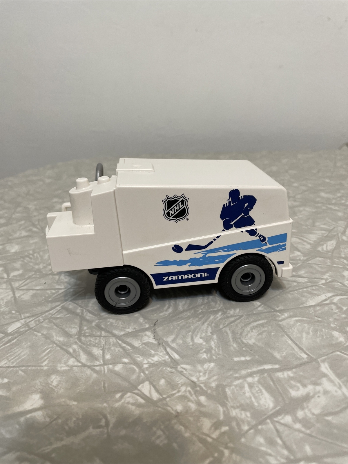 Playmobil NHL Ice Hockey Zamboni Machine Toy Vehicle 2015. 3290040