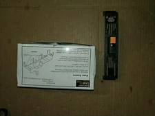 NIB Bussmann SAMI-2N Fuse Cover Holder SAMI 2N SAMI2N ... EACH