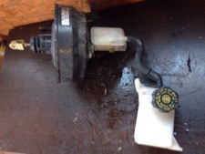 Maître-cylindre de frein Kia CARNIVAL