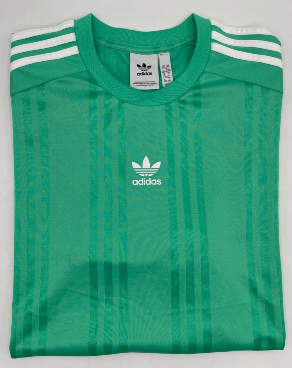 Adidas Originals - 3 Stripes Jacquard Hi-Res Green Soccer Adidas Originals - 3 Stripes Jacquard Hi-Res Green Soccer