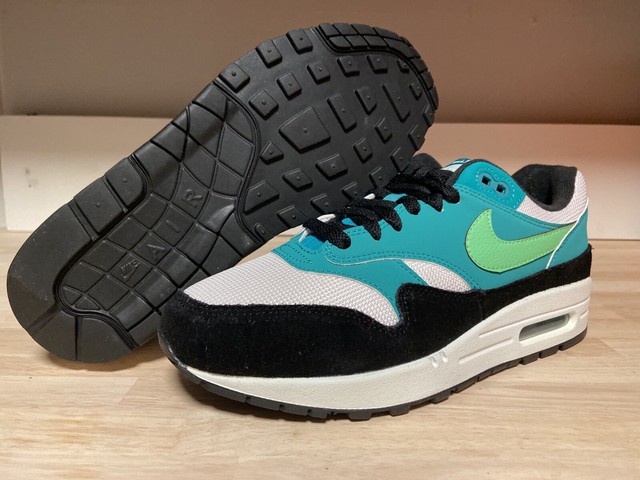 air max neptune green