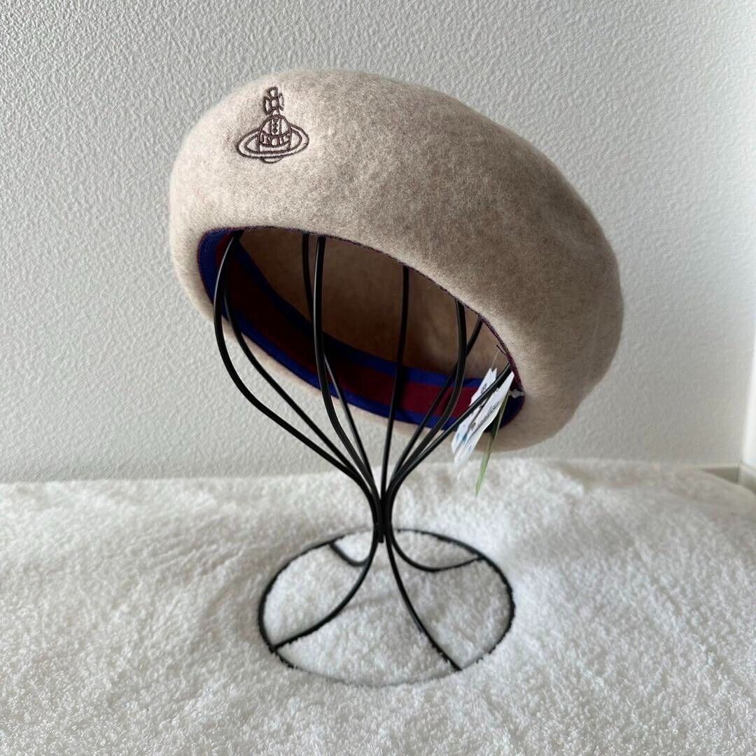 Vivienne Westwood Beret hat Beige wool S-M size Orb Vivienne Westwood Beret hat Beige wool S-M size Orb