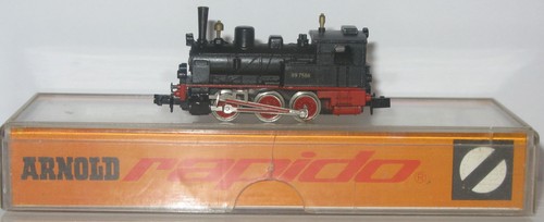 Arnold N 0222 DR schwarz-rot 0-6-0 Bayerische R 3/3 Dampflok 89 7566 | Condition: Used