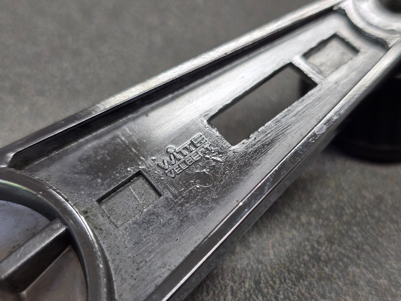 NICE USED ORIGINAL WITTE PORSCHE 911 912 912E 930 CHROME WINDOW WINDER CRANK