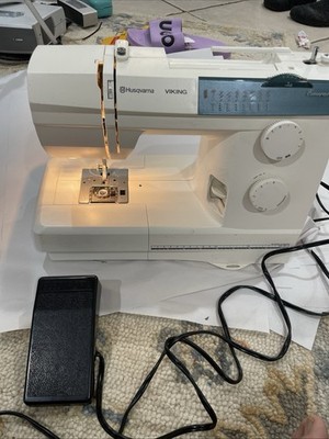 Husqvarna Viking Emerald 116 Sewing Machine w/ Foot Pedal & Accessories Tested