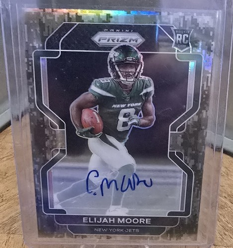 2021 Panini Prizm #346 Elijah Moore Rookie Autographs Prizm Camo #18/25
