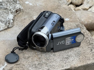 JVC Everio GZ-MG27U Video Disk Camera Palm Recorder Camcorder