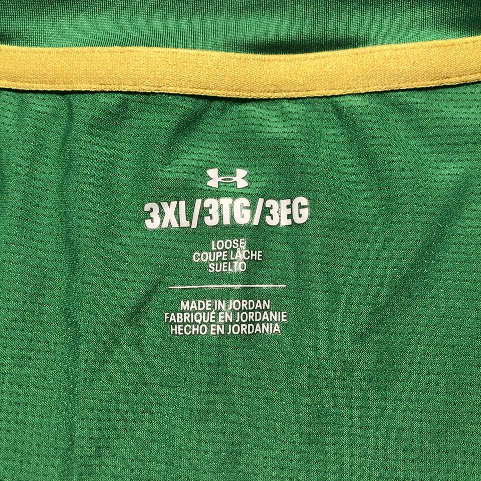 Camiseta técnica Under Armour emitida por el equipo de fútbol de Notre Dame 3XL 2024 verde Foto 2 de 4