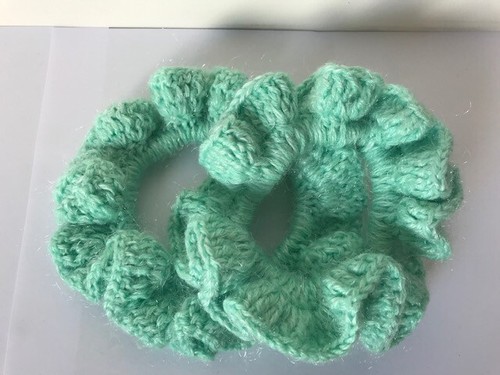 Girls/Ladies Knitted wool Wave Scrunchies with Elastic band-Handmade (pack of 3) - Picture 9 of 11