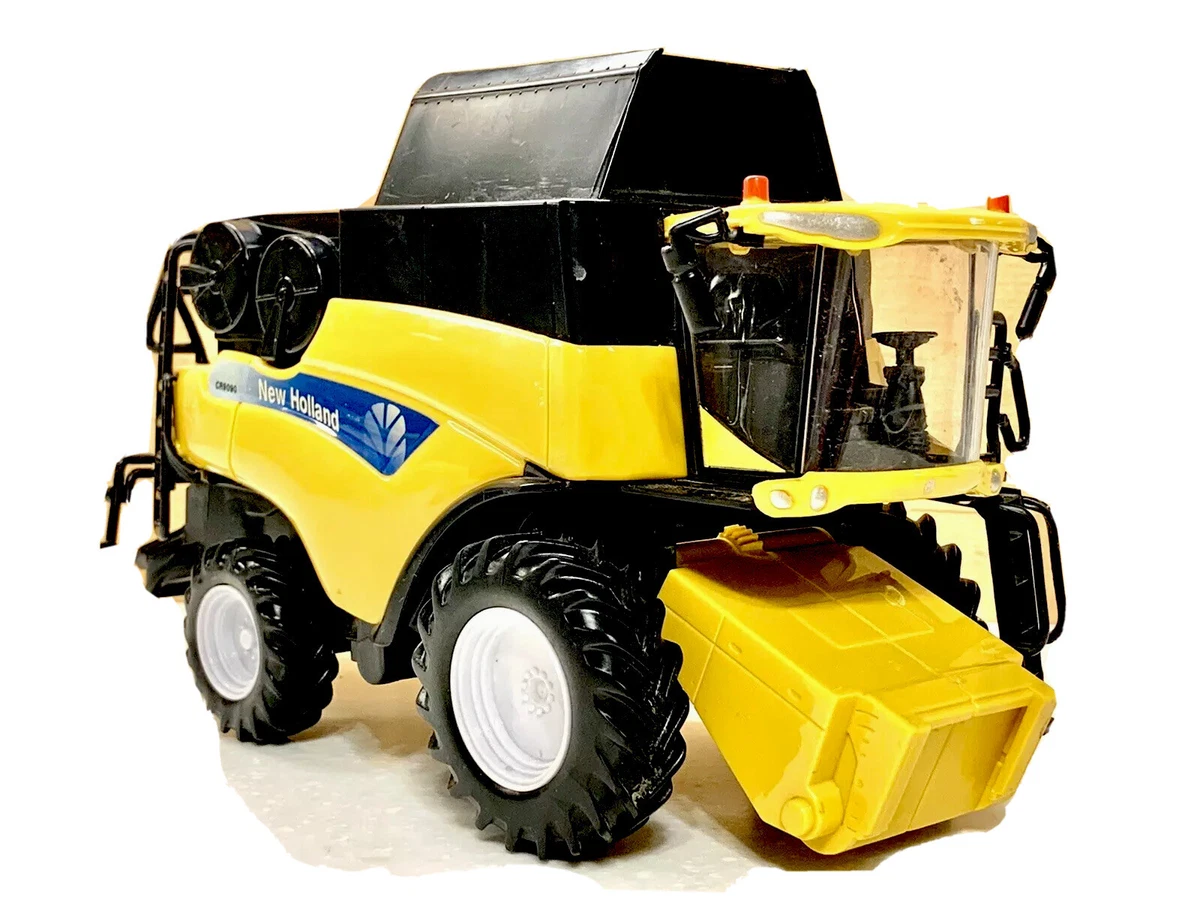 NEW HOLLAND FARM TRACTOR TOY CR9090 Plastic New Ray Not Complete
