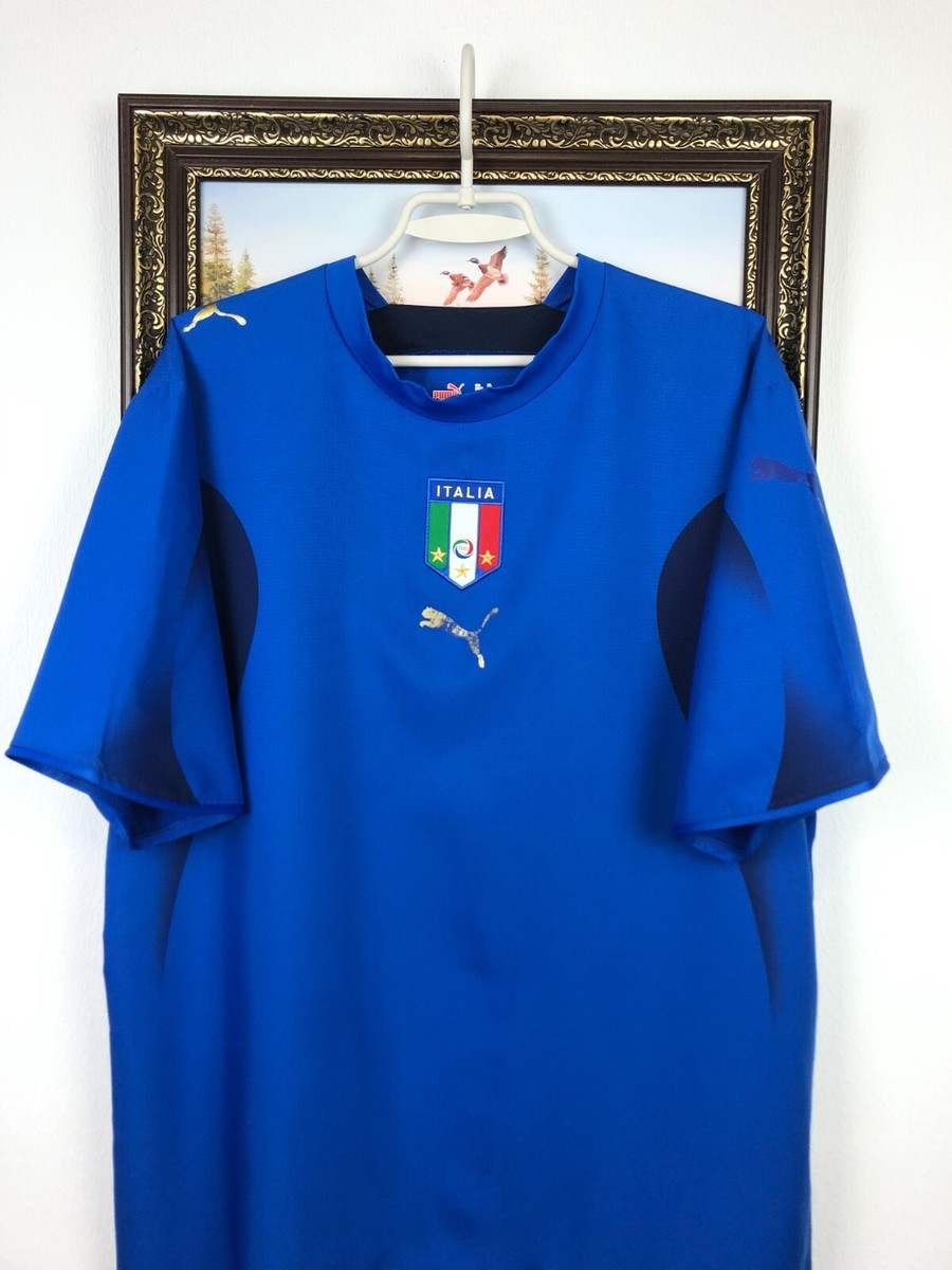 サッカーイタリア代表　新品チームウェア上　プーマ サイズS 値下げ Italy Home football shirt 2005 Soccer Puma Maglia Mens
