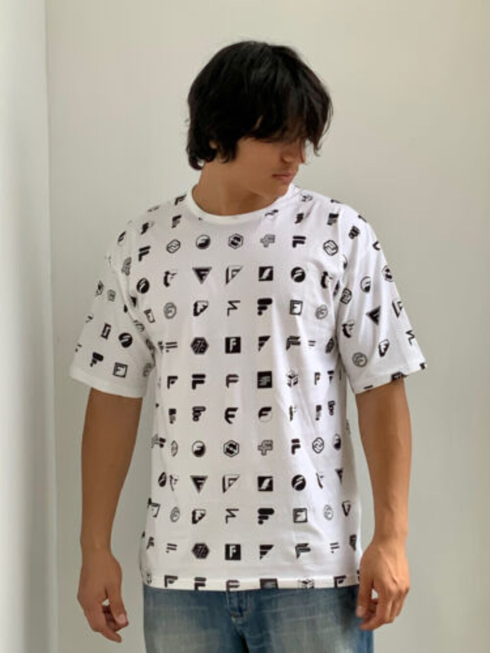 T shirt uomo Fila bianca nera maniche corte nuova con etichette