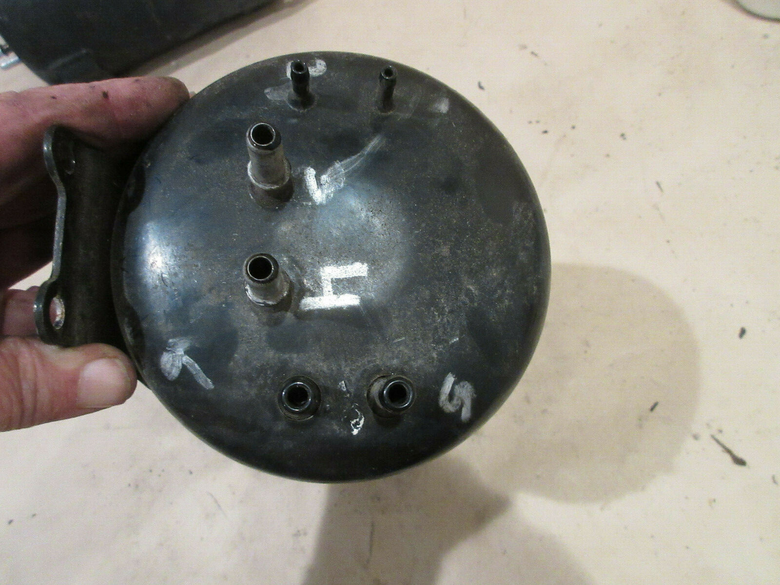 Ferrari 360,458 Vacuum Tank P/N 177060