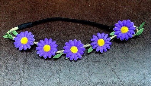 3x Daisy Garland Flower Headband Festival Christening Wedding or Sold as Single - Picture 5 of 8