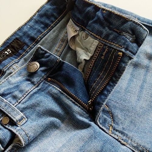 Joe's Jeans Slim Fit Girls Size 10 Medium Wash Stretch Adjustable Waist Blue EUC - Picture 10 of 14