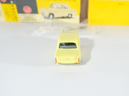 Vanguards VA21000 1953 Ford 100e Anglia Conway gelb Kastenmodell Diecast Auto A1 - Bild 7 von 8