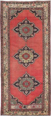 Traditional Vintage Hand-Knotted Carpet 4'9'' x 11'1'' Wool Area Rug