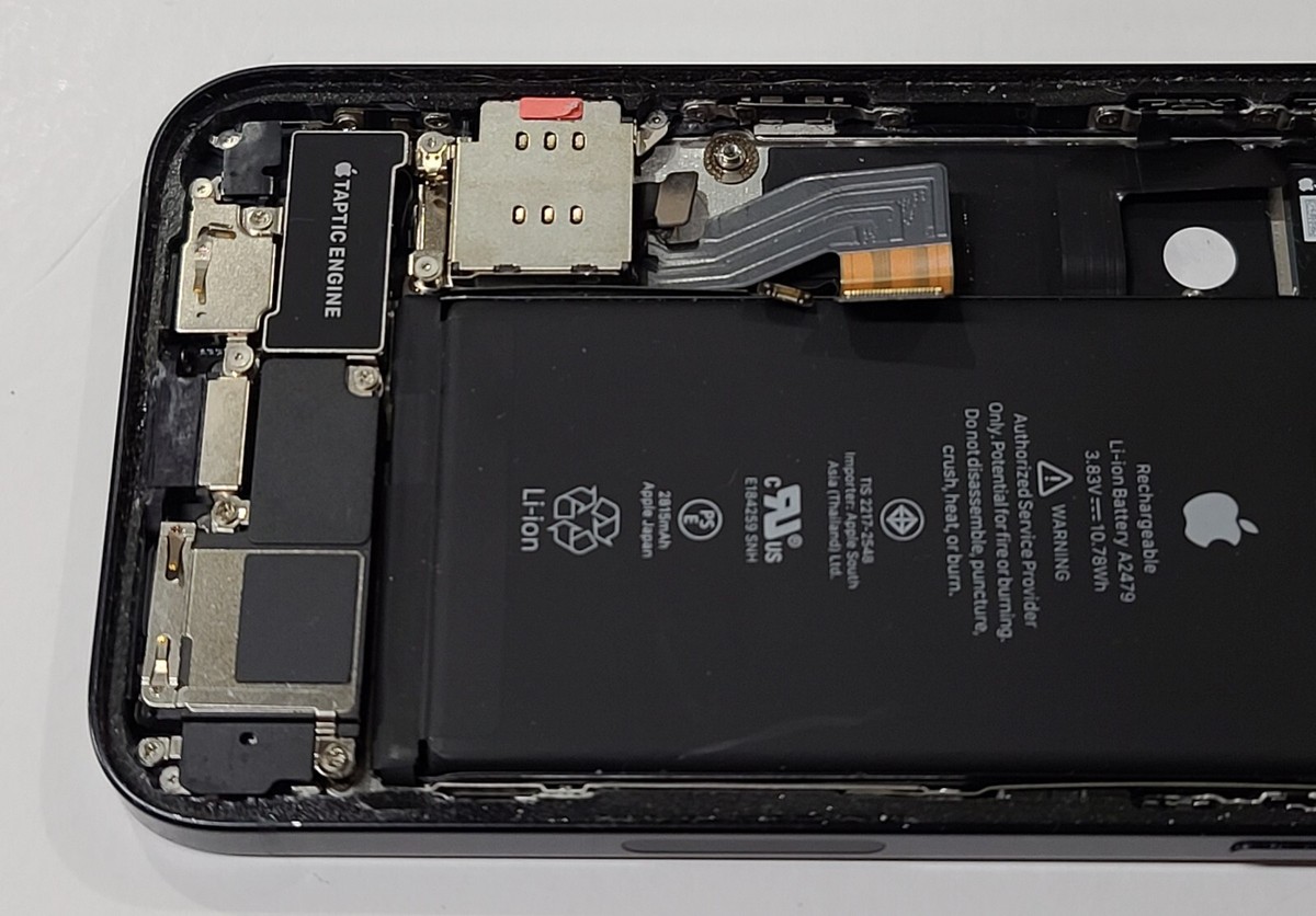 iPhone - 12tae30 s-l1200.jpg