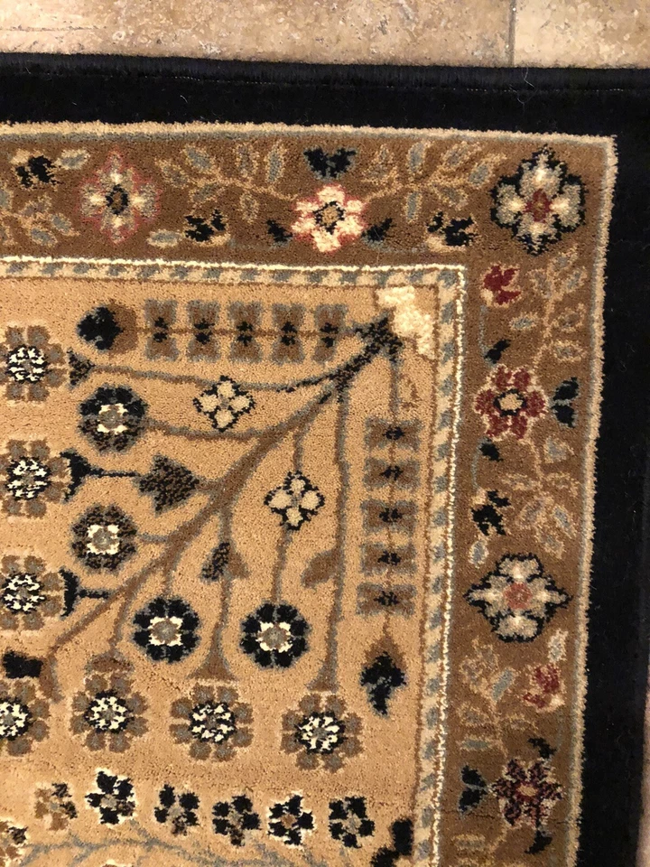 COURISTAN KASHIMAR ORIENTAL DESIGN RUG  100% WOOL - Image 3 of 4