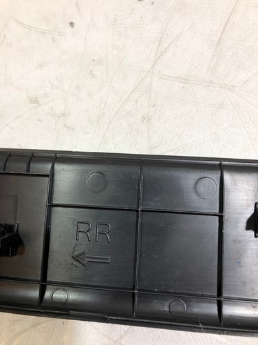 KIA CARENS 2014 MK3 DOOR SILL STEP TRIM REAR LEFT SIDE 85878-A4000 /2013-19 - Picture 4 of 8