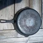 Vintage Griswold Cast Iron Skillet Frying Pan # 8 SMALL BLOCK LOGO