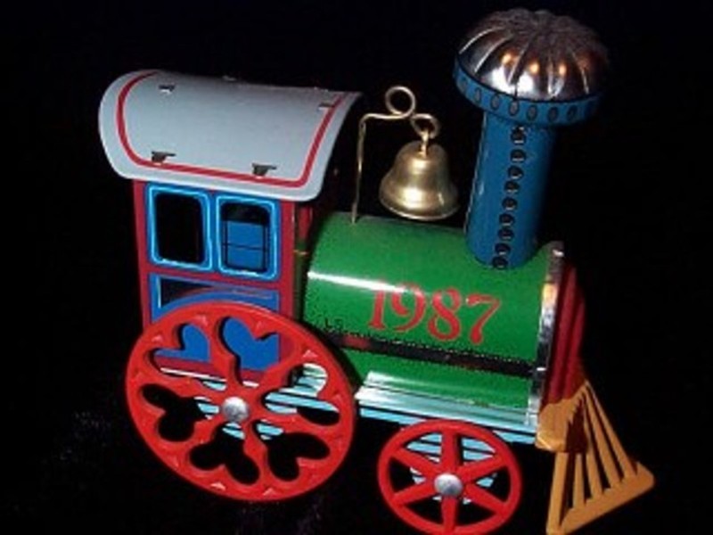 'Tin Locomotive' Series NEW Hallmark 1987 Ornament