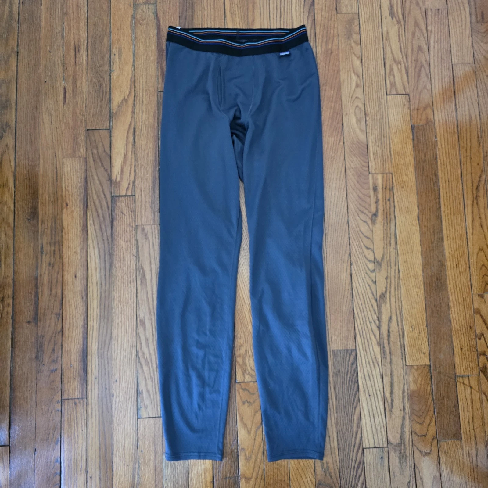 Patagonia Capilene Mid weight Bottoms Men’s Small Gray Baselayer Thermal Pants