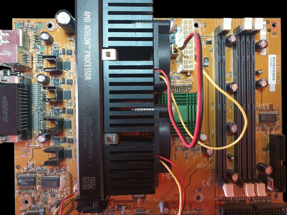 FIC SD11 Slot A ISA AGP Retro Mainboard + AMD Athlon K7 500MHz - Bild 3 von 4