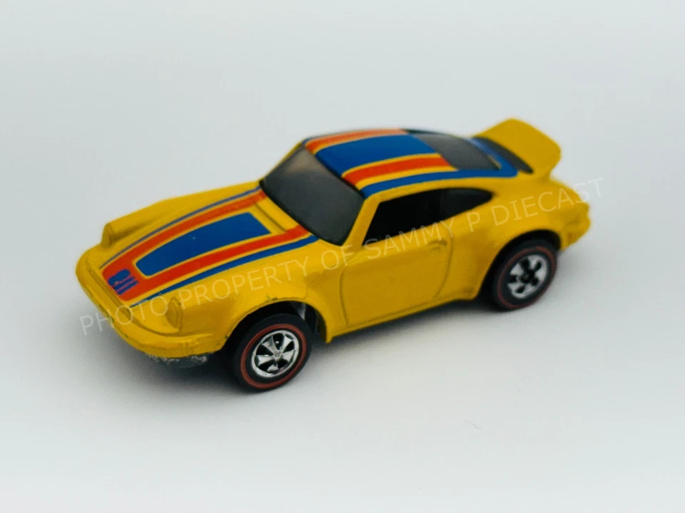 Hot Wheels Redline PORSCHE CARRERA 911 Yellow Enamel Flying Colors Very Nice !! - Image 2 of 4