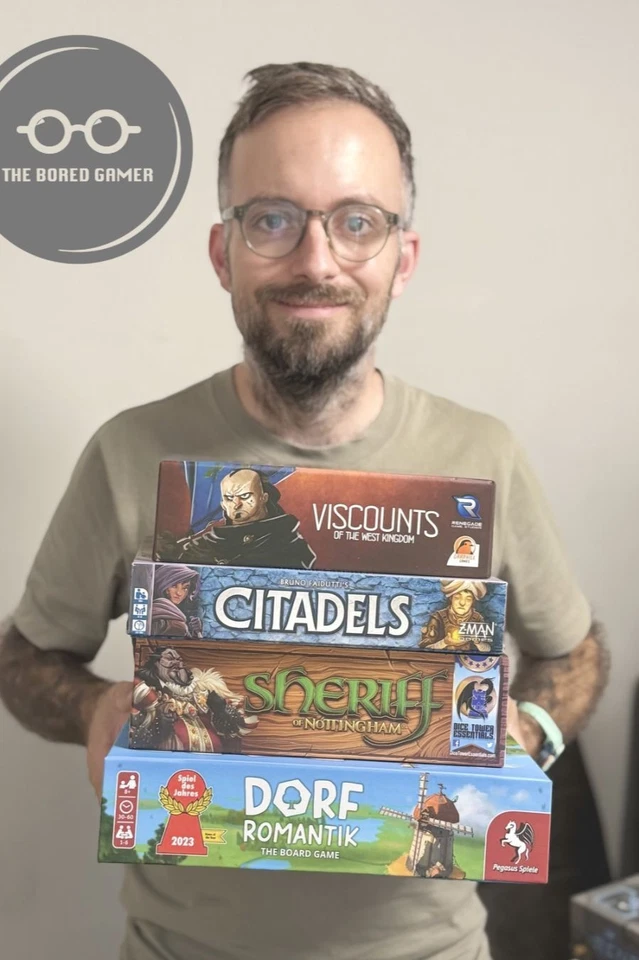 Pre Loved Board Game Auctions from 99p Start