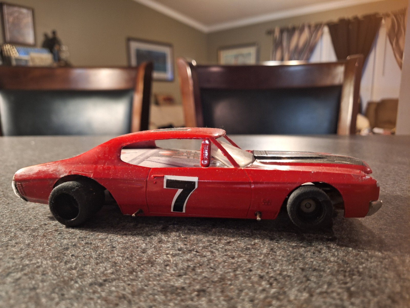 Picture 1 of 3