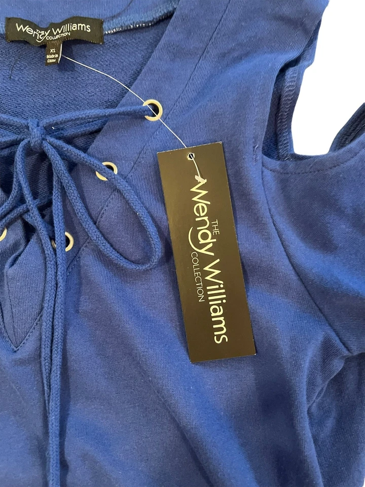 Wendy Williams Collection Sudadera Hombro Abierto Foto 3 de 4