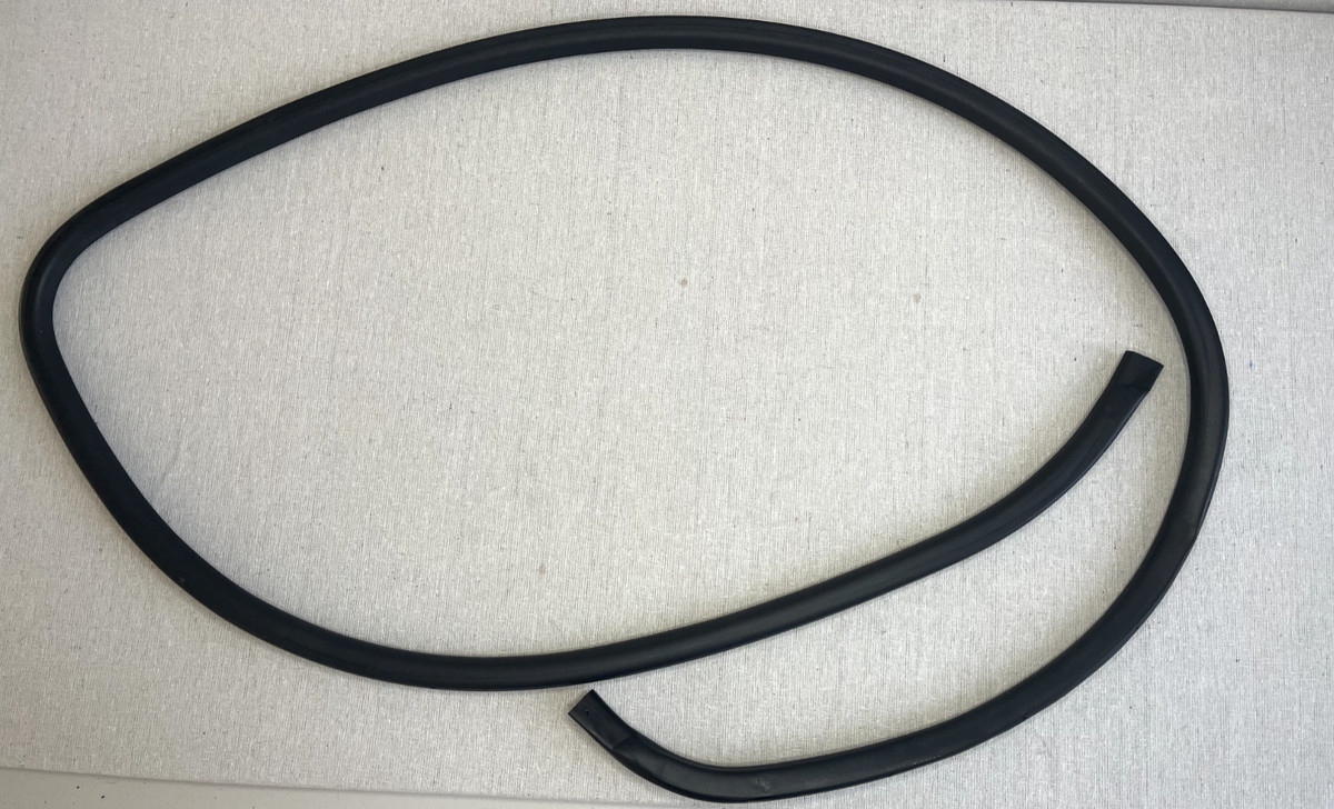 2008-2014 Lexus IS250 IS350 Weatherstrip, Front PASSENGER RH OEM 62311-53031