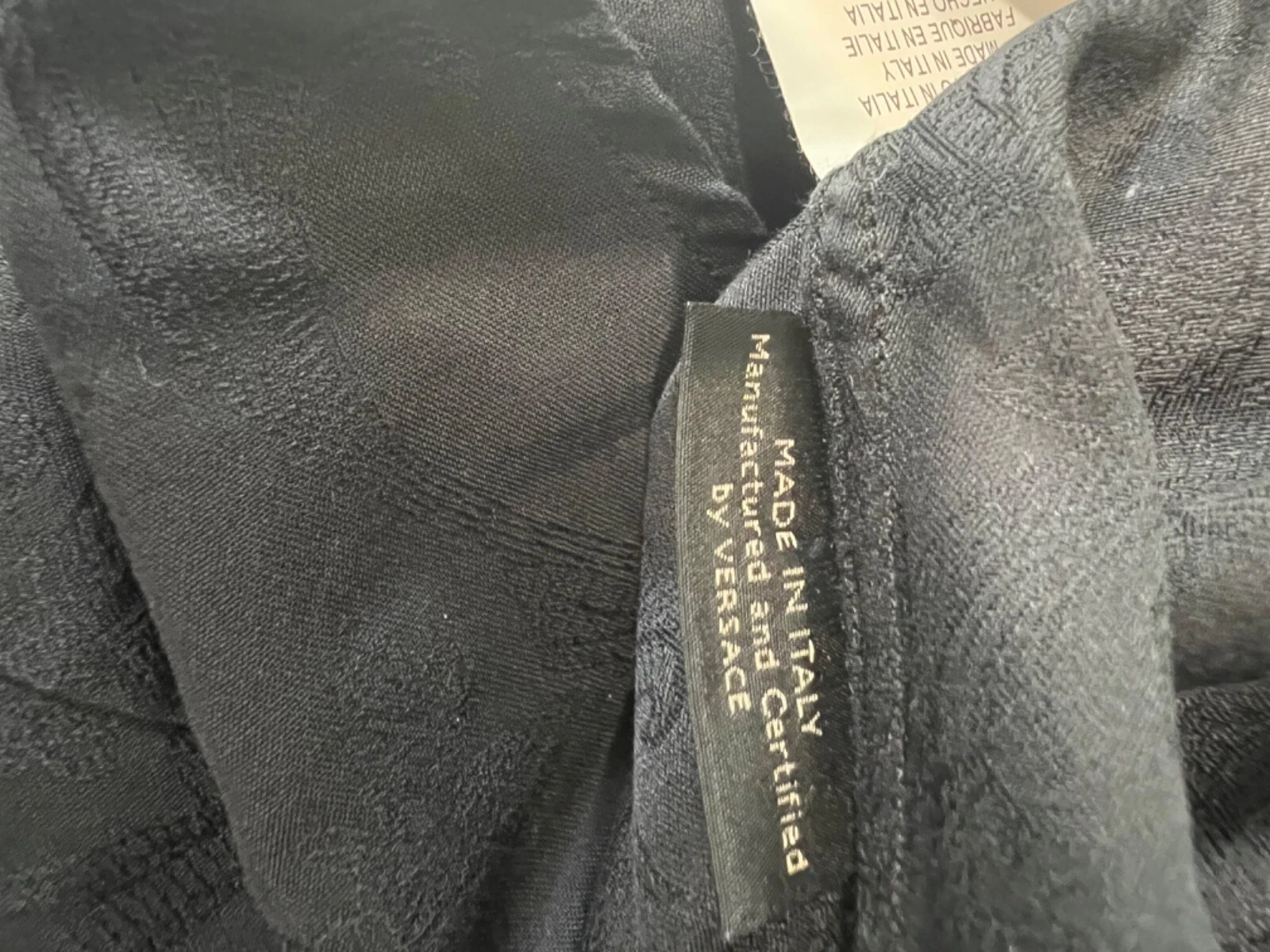 Camicia abito nero VINTAGE GIANNI VERSACE da uomo taglia 40 15 75