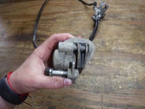 2015 Crf250r (B) Front Brake Assembly Mastercylinder Caliper Line - Picture 8 of 10