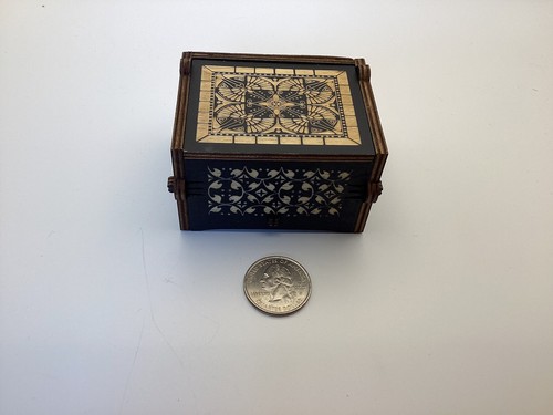 Wood Wind Up Music Box Plays Edelweiss - Picture 7 of 8