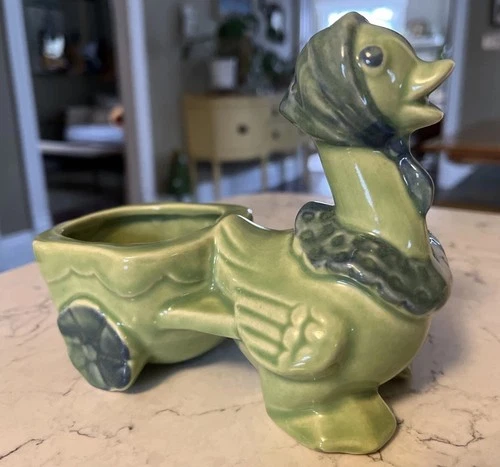 Vintage Shawnee Mother Goose w/Cart Ceramic Planter Green #752 USA 6"LX5” T
