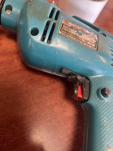 Makita Drill 10mm DP3720 Variable Speed Corded Drill - Picture 6 of 15