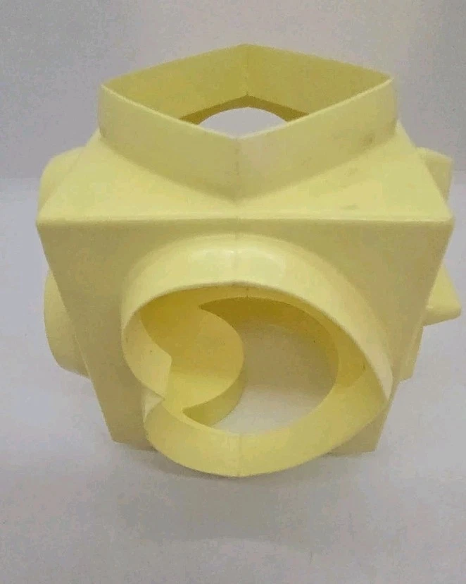 1970s Ecko Cube Cookie Cutter, Card Symbols, Star Moon Playdough - Image 2 of 4