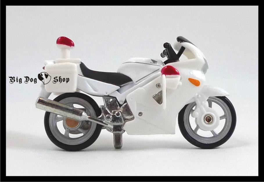 トミカ Honda VFR POLICE BIKE 1/32 TOMICA 4 HONDA VFR POLICE BIKE 1/32 TOMY GIFT TOY CAR