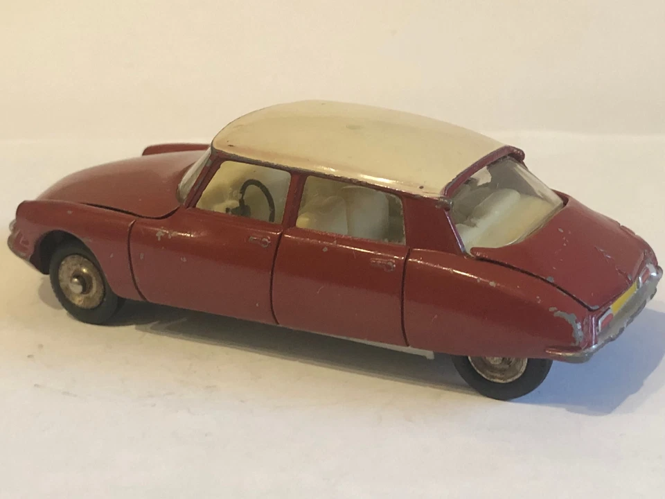 DINKY TOYS CITROËN DS 19 MECCANO MADE IN FRANCE 1/43  Nº 530 - Imagen 4 de 4