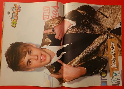 Selena Gomez Justin Bieber Ricky Martin Danna Paola Enrique Iglesias Big Time Ru - Picture 5 of 14