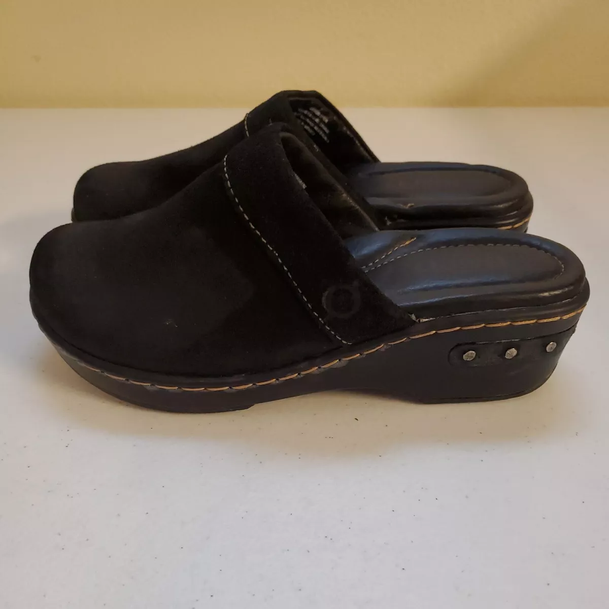 Born Women s Bandy Burnished Black Suede Leather Clogs Mules Shoes