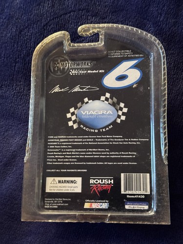 NUOVO 2004 Team Caliber Motorworks Die Cast Model Kit 1:64 Mark Martin Viagra - Foto 2 di 2